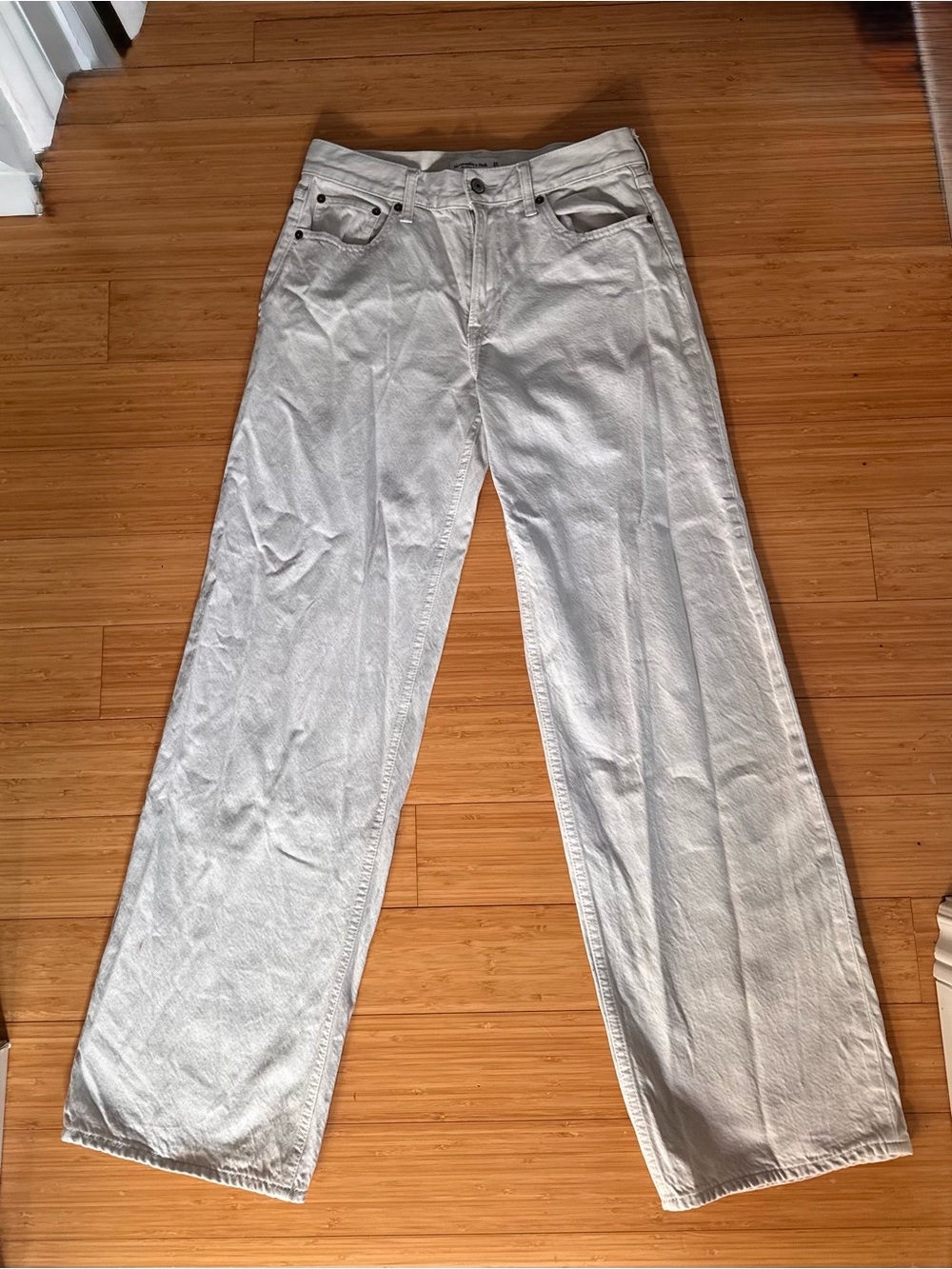 Abercrombie & Fitch Light Grey Curve Love The Ultra Loose Low Rise Jeans - Long